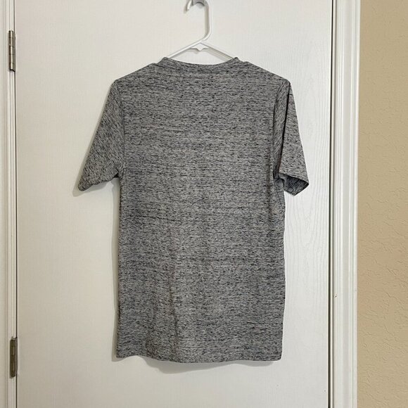 Men's Broken Threads Tee - Size Medium - Picture 2 of 3